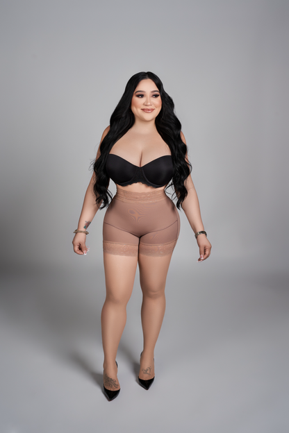 Gianna Seamless Faja Short